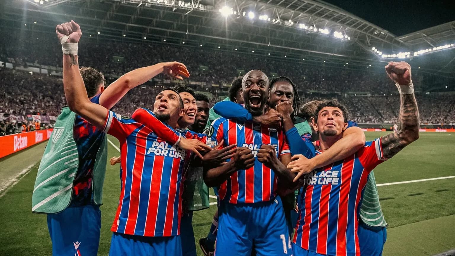 Zhgënjehet Vallecano, Crystal Palace shkruan histori – fiton kupën e parë të UEFA-s
