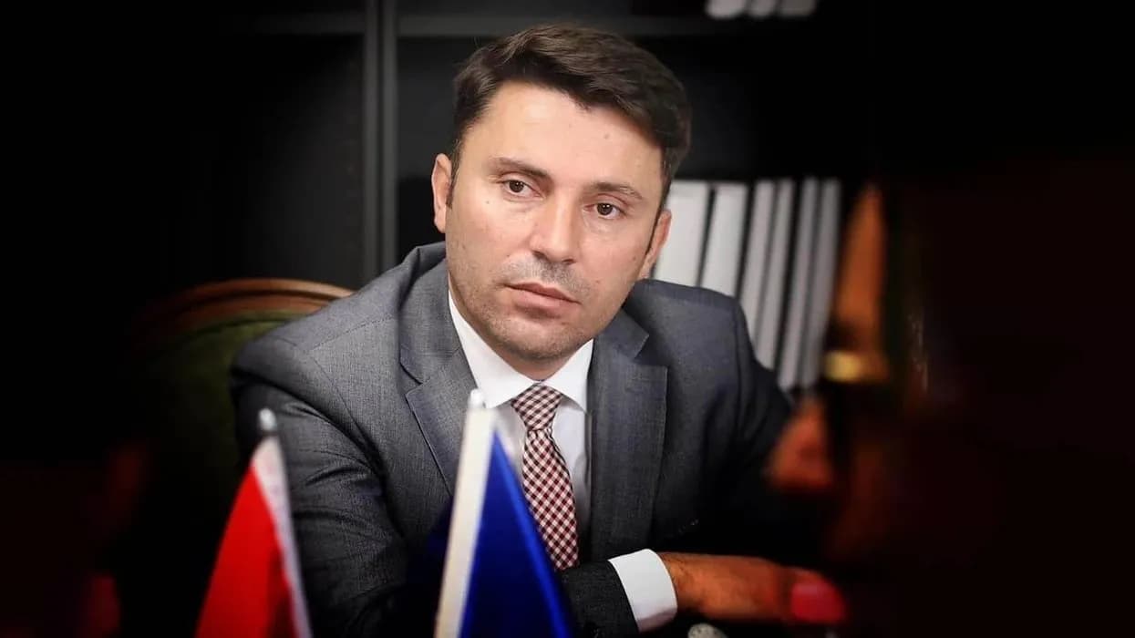 A ka LVV vullnet që presidenti t’i takojë opozitës? Rrustemi i VV-së: Pozicionet politike duhet të përputhen me rezultatin…