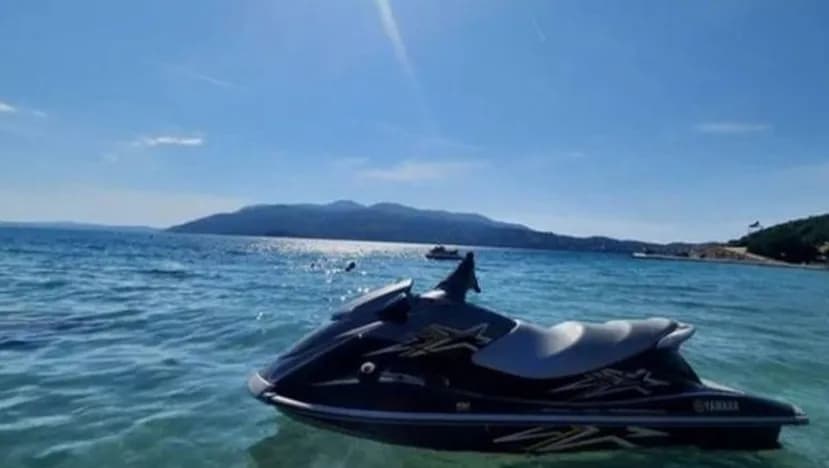 E rëndë në Ksamil, një mjet lundrues përplaset me Policinë Kufitare, një viktimë dhe disa të plagosur