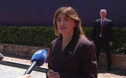 Haxhiu në Tivat: Kosova e meriton statusin e vendit kandidat dhe hapjen e negociatave
