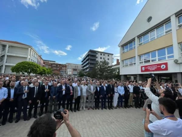 PDK në Malishevë: Kosovën e ka marrë malli që të prej shirita të projekteve të mëdha, koha që t’i kthehemi atyre