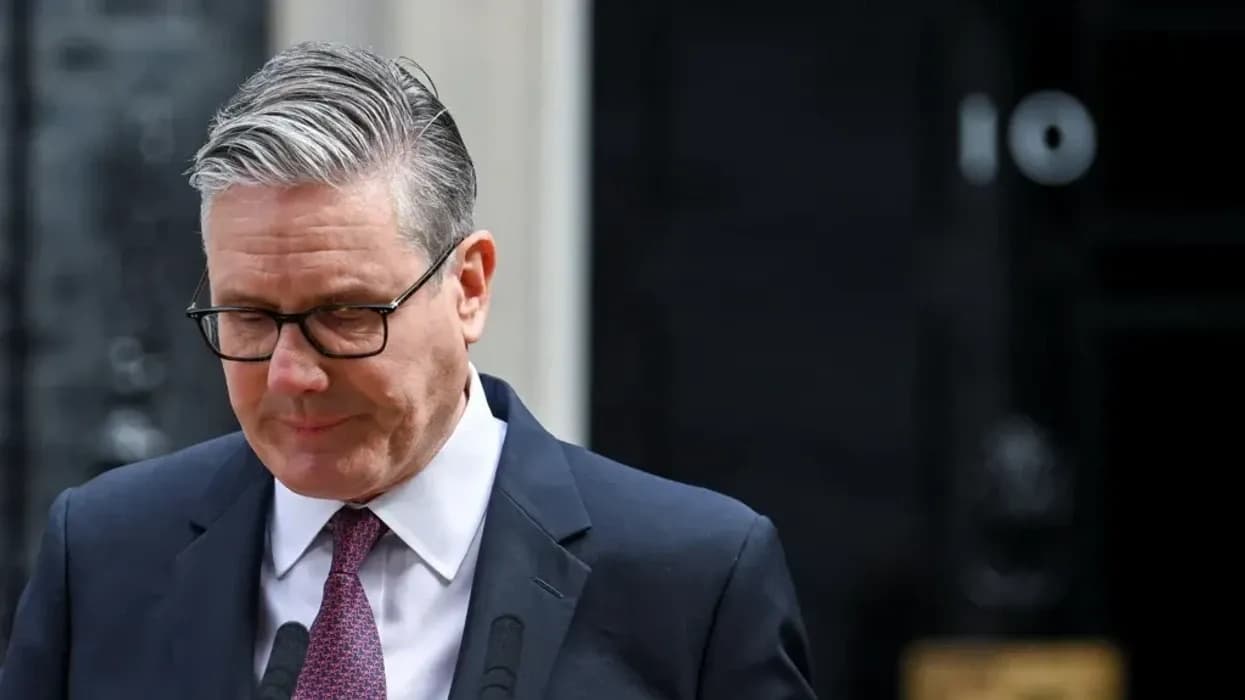 Pse dha dorëheqjen Keir Starmer dhe çfarë mund të ndodhë më pas?