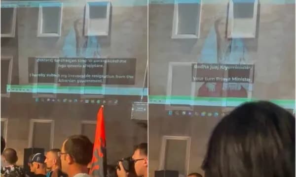 Qytetarët shfaqin videon e ministres Diella në murin e Kryeministrisë: Deklaroj dorëheqjen, radha juaj Rama