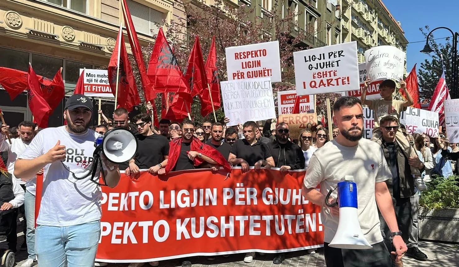 Sot protestë në Prishtinë për gjuhën shqipe në provimet shtetërore në RMV