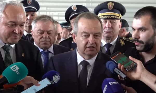 Daçiq eskalon pas pyetjes së gazetarit bullgar, përmend njohjen e Kosovës nga Bullgaria: Unë kam lindur atje, edhe mbreti Millutin