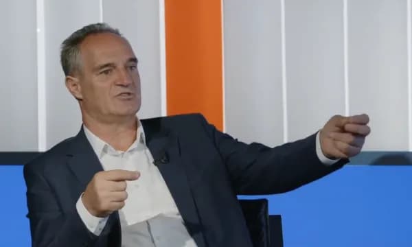 Deklarata e ministres serbe, Hasani: Për vendin, unë dal i pari – le të niset ajo me tanke