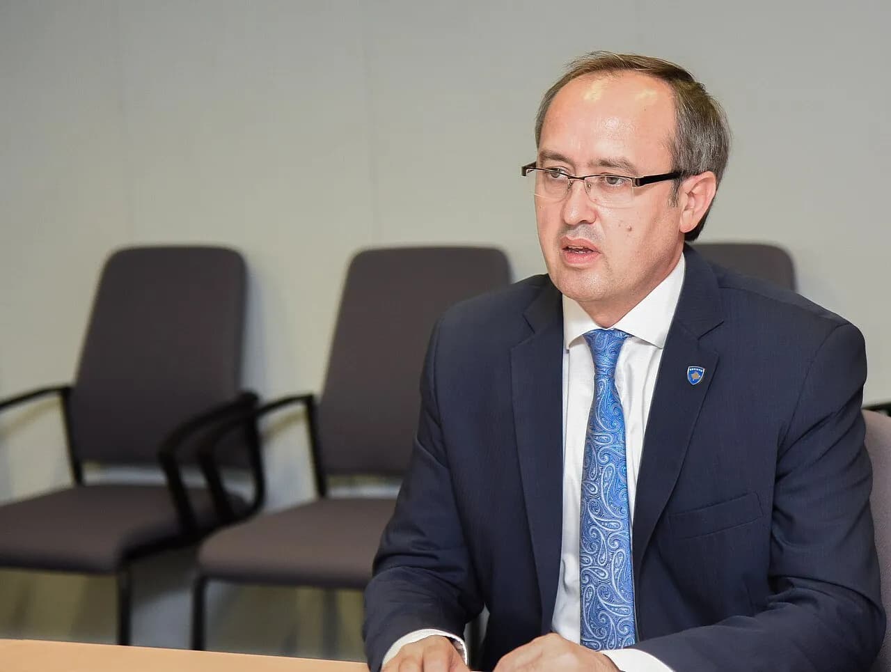 Hoti: Nga hetimet do të zbulohen lidhjet e ‘Lule Gjelit’ me makinerinë propaganduese të VV-së dhe se nuk kemi të bëjmë vetëm me një rast