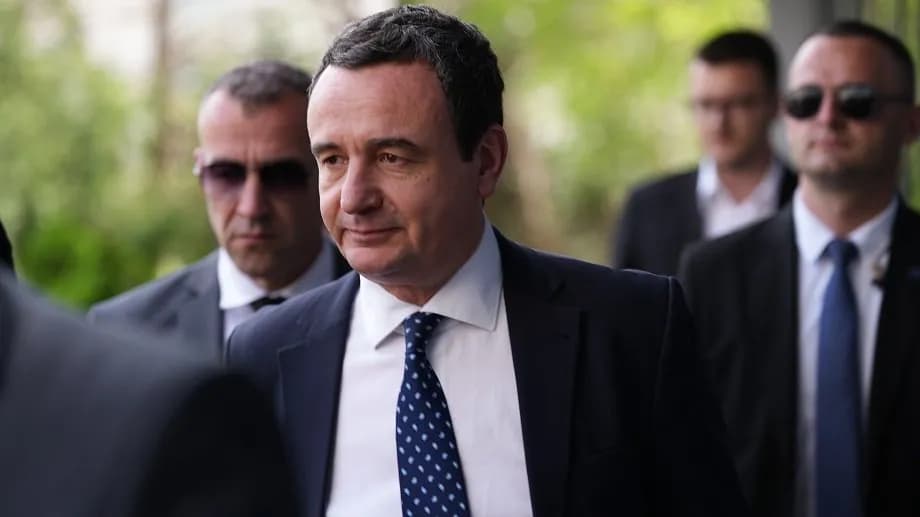 Kurti arrin në Kuvend për takimin me Hamzën: Pres që takimi të jetë konstruktiv