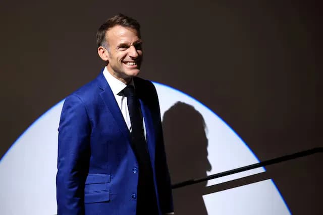 Macron mbërrin në Siri, vizita e parë e një lideri të BE-së pas rrëzimit të Assadit