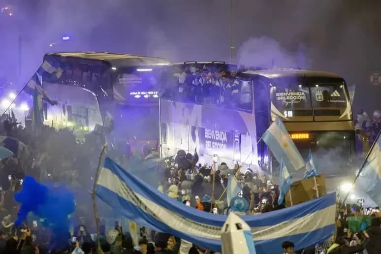 Mbi 90 mijë nënshkrime për riluajtjen e finales së Botërorit, Argjentina kërkon ndërhyrjen e FIFA-s