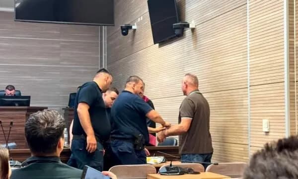 Prokuroria kërkon dënimin maksimal për Gjokoviqin: Viktimat dhe familjet e tyre nuk kërkojnë hakmarrje, por drejtësi