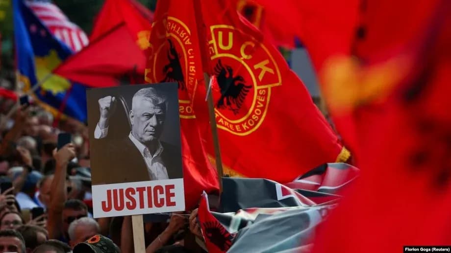 Protesta në mbështetje të ish-krerëve të UÇK-së, shqiptarët “zbarkojnë” në Zarë të Kroacisë