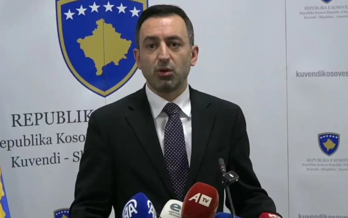 Dimal Basha e “inauguron” në facebook projektin më të cilin krenohet më së shumti Ardian Gjini: E financuam në tërësi