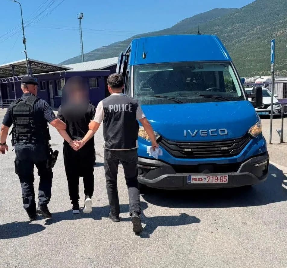 Dy persona të kërkuar nga drejtësia ekstradohen në Kosovë nga Zvicra dhe Shqipëria