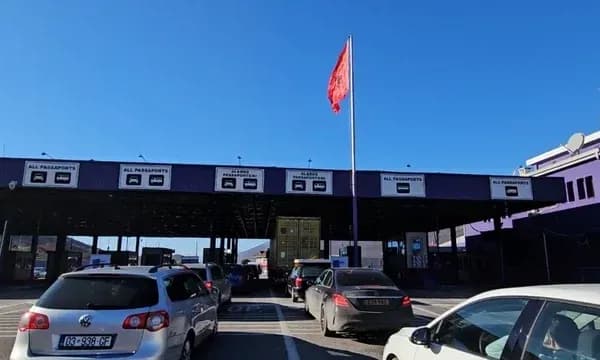 Mbi 1.3 milionë lëvizje qytetarësh gjatë korrikut në pikën kufitare në Morinë, mbi 21 mijë vetëm në 12 orët e fundit